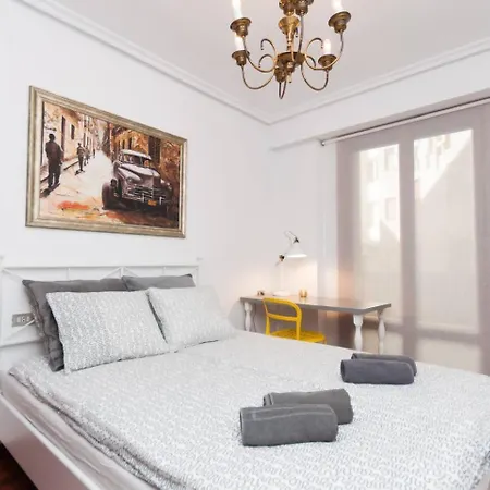 Con Parking Privado Cerca De Zurriola