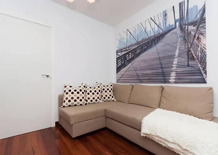 Con Parking Privado Cerca De Zurriola * סן סבסטיאן